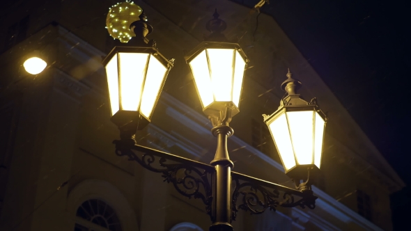Night Winter Street Lamp alt