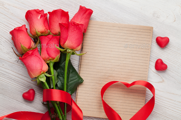 Valentines day greeting card with red roses - Stock Photo - Images