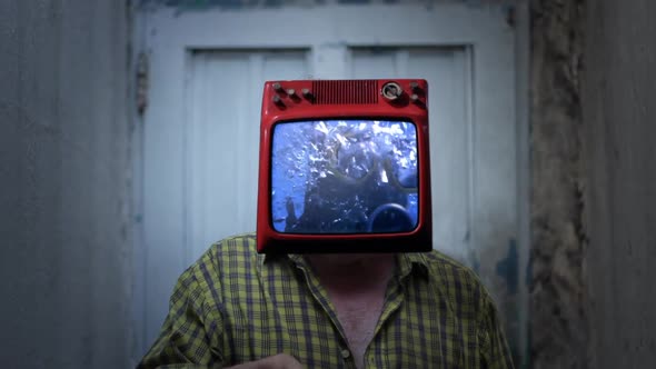 Scuba Diver TV Man. alt