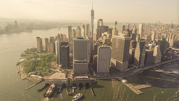 Lower Manhattan in New York City alt