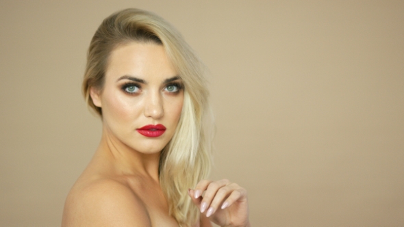 Pretty Blonde Woman with Red Lips alt