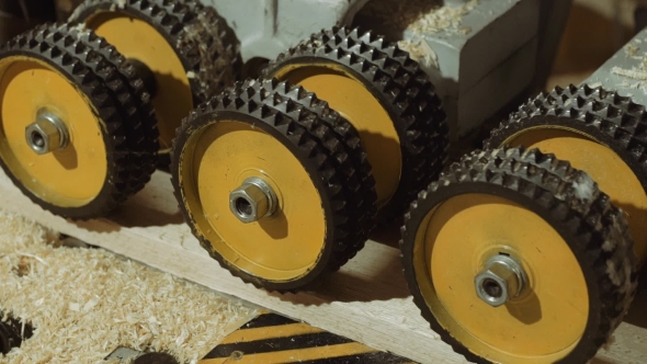 Rolling Wheels of Board Refiner Machine at Carpenter Production