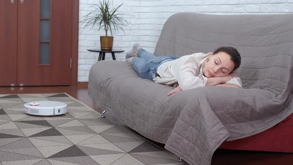 Enjoy a working hoover. alt