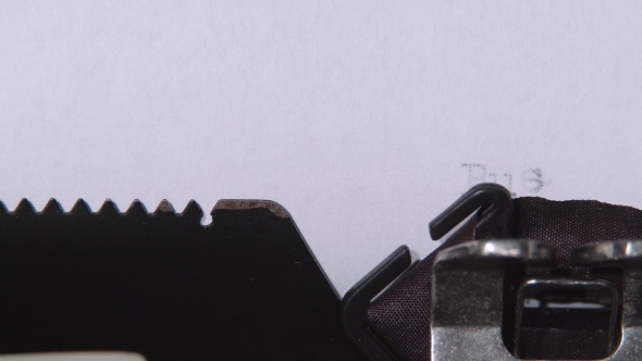 Word Business Plan Printed on a Retro Typewriter alt