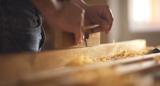 Working with the processing of wood