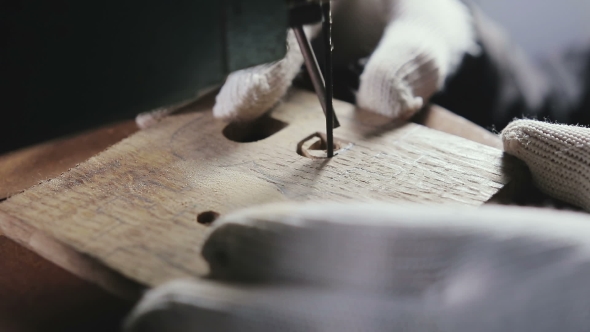 Cutting Jigsaw in a Wooden Workpiece, the Symbol alt