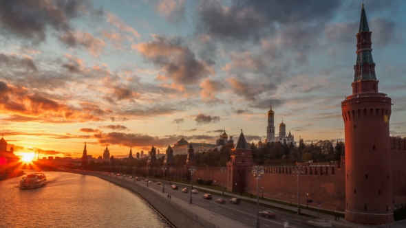 Moscow Kremlin Sunset View From Moscow River