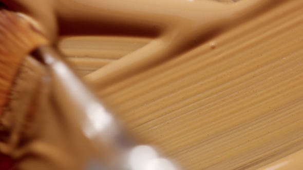 Liquid Makeup Foundation Texture Smudges alt