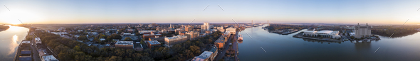 360 degree panorama of the downtown area of Savannah, Georgia an
