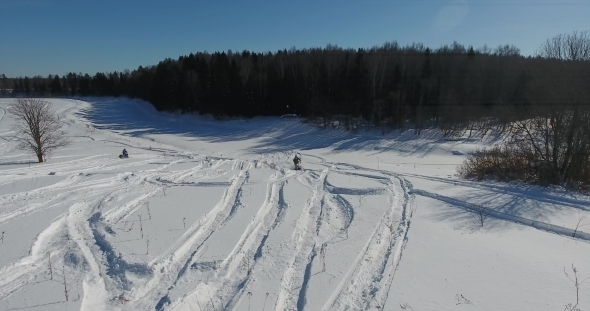 Entertainment on Snowmobiles 2