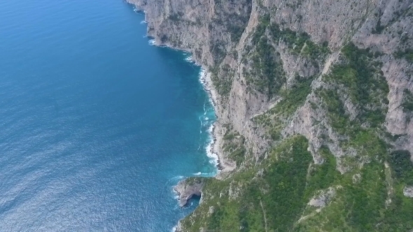Capri Island, Italy Aerial Video alt