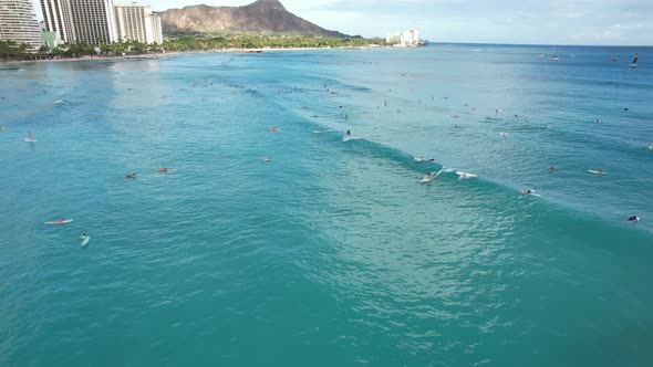 Catching A Wave At Waikiki Beach 4 K