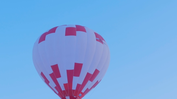 Hot Air Balloon Takes Off