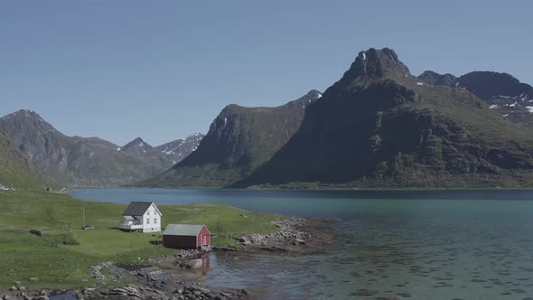 Cottage In The Fjord