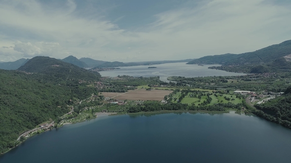 Italian Riviera Houses Drone Flight Near the Mountains, Italy Lake, Drone  Nature Flight Hootel alt