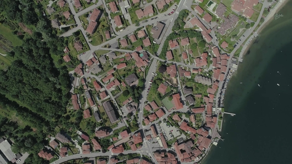 Italian Riviera Houses Drone Flight Near the Mountains, Italy Lake, Drone  Nature Flight Hootel alt