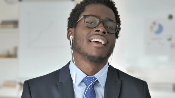 Online Video Chat By African Businessman alt