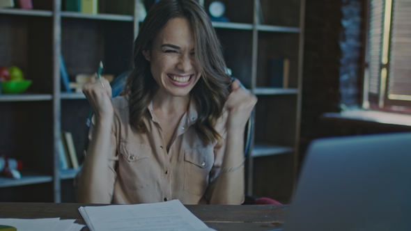 Great Success. Successful Businesswoman Enjoy Excellent News on Laptop alt
