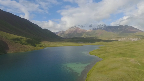 Lake and Lenin Peak alt