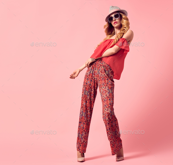 Fashion Glamour Beautiful Glamour Lady. Vintage - Stock Photo - Images
