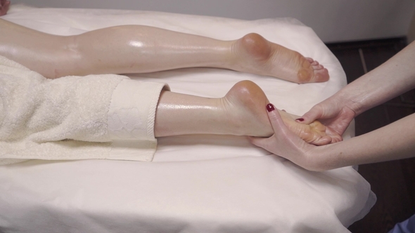 Foot Massage. Legs alt
