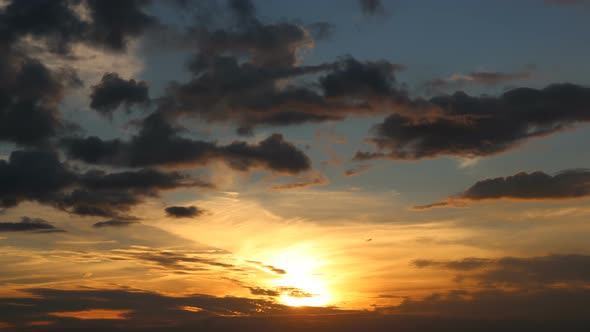 Beautiful Sunset in Time Lapse