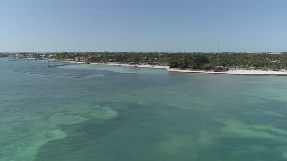 Aerial view of the ocean and the beach alt