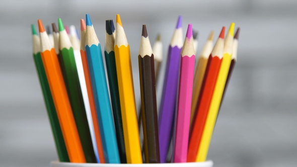 Color Pencils for Drawing alt