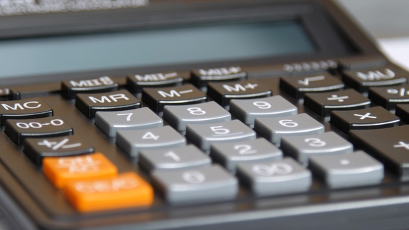 Keys and Display of the Calculator alt