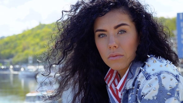 Beautiful Sad Brunette alt