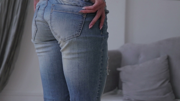 How To Take Photos In Jeans 