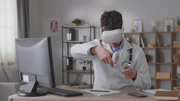 Professional Doctor Giving a Master Class Using Virtual Reality Technology alt