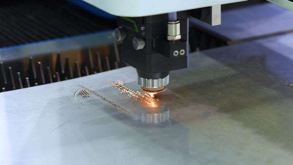 CNC Laser Cutting of Metal, Modern Industrial Technology alt