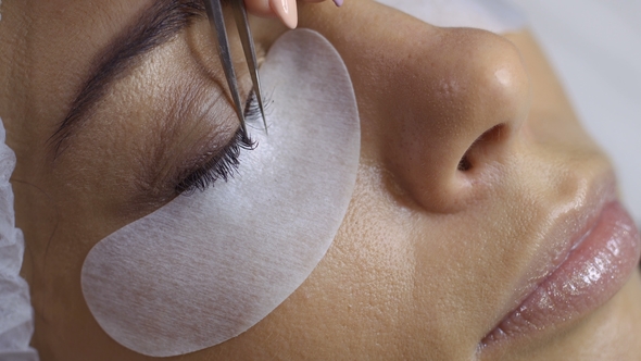 Process of Making Eyelash Extension in Beauty Salon alt