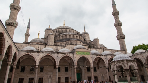 The Blue Mosque Sultan Ahmet Camii Istanbul Turkey  alt