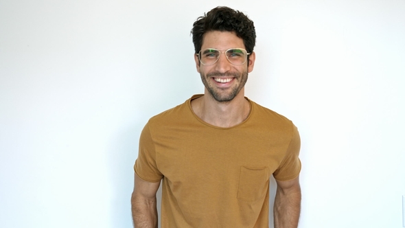 Man in Glasses alt