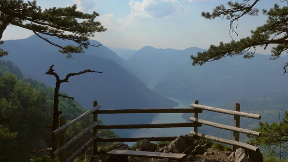 Banjska Stena Viewpoint at Tara Mountain in Serbia alt