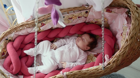 baby sleeping cradle