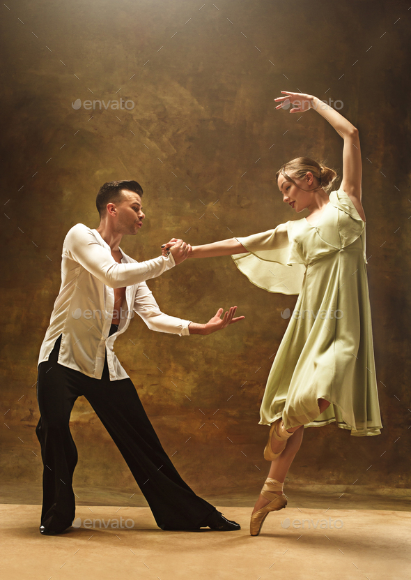 Couples dancing latin american romantic person... - Stock Illustration  [42151136] - PIXTA