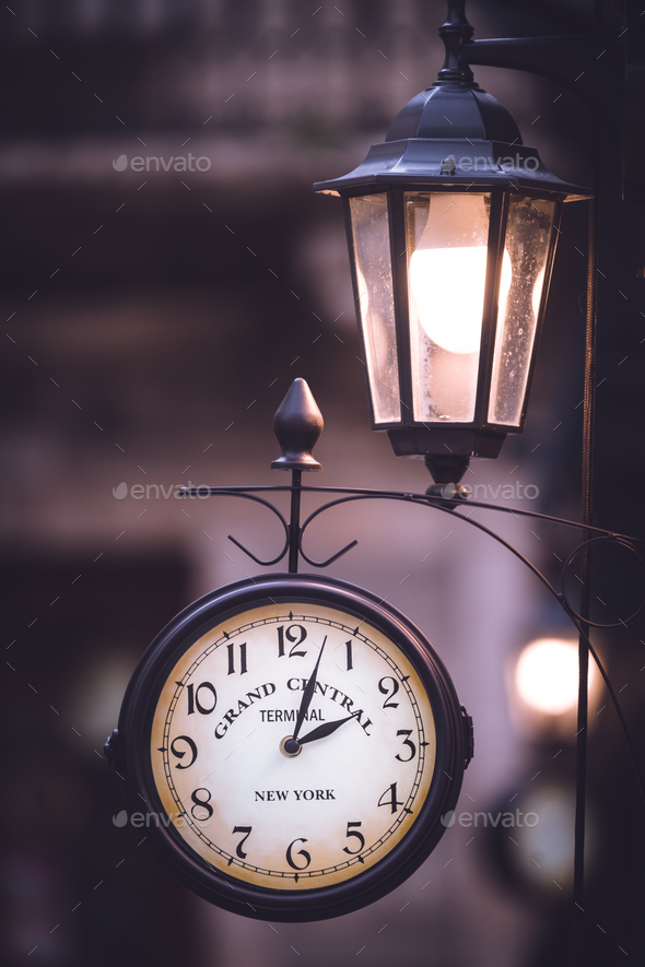 Grand Central Terminal New York Clock - Stock Photo - Images