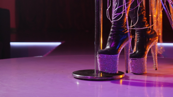 Sexy Woman in High Leather Boots on Platform Heels with rhinestones.Fringe Skirt with Pendants alt