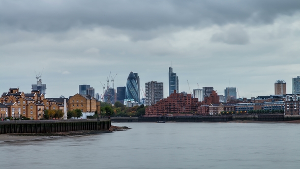 of Pageant Steps, Free Trade Wharf, 30 St. Mary Axe (The Gherkin) and River Thames , London, UK alt