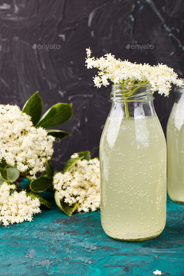 Kombucha tea with elderflower - Stock Photo - Images