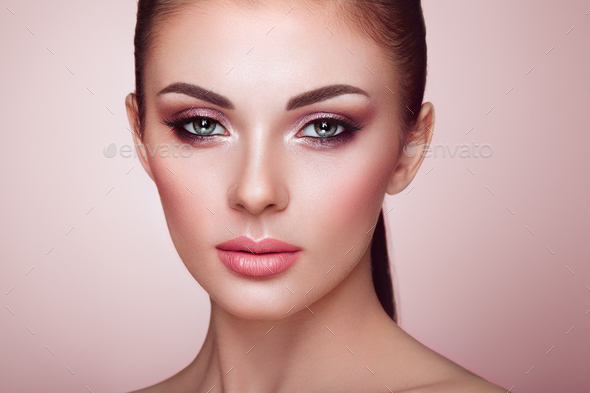 hed Nogen som helst skrivning Beautiful woman face with perfect makeup Stock Photo by heckmannoleg