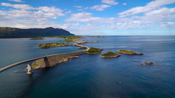 Atlantic Ocean Road  Norway alt