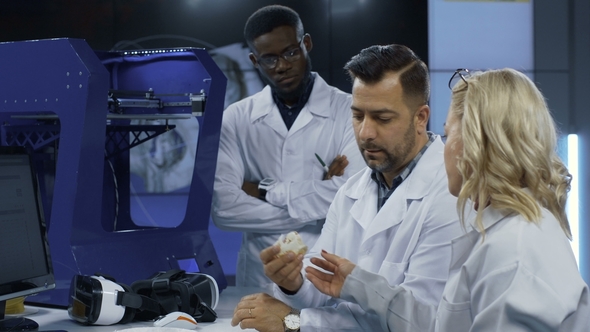 Scientists Exploring 3-D Printing Technologies alt