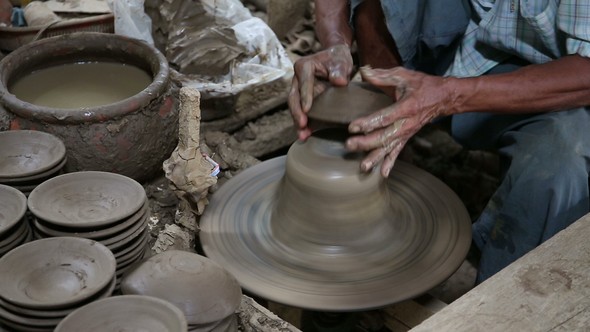 Making Traditional Pottery 3