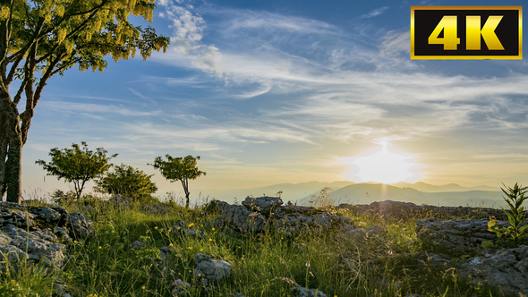 Mountains Landascape with Lawn alt