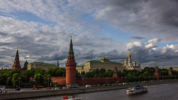 Beautiful View of Moscow Kremlin alt