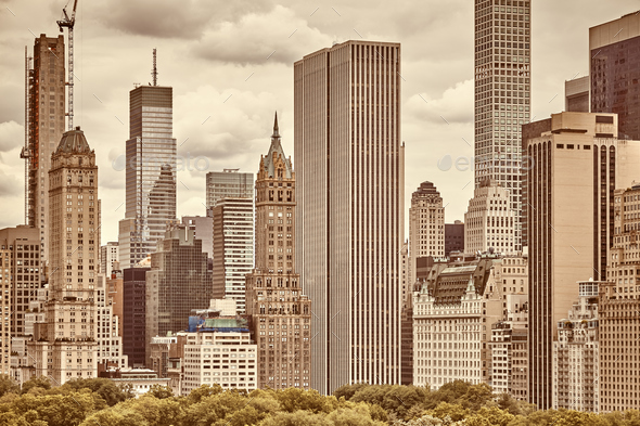 Sepia toned picture of the Manhattan skyline. - Stock Photo - Images